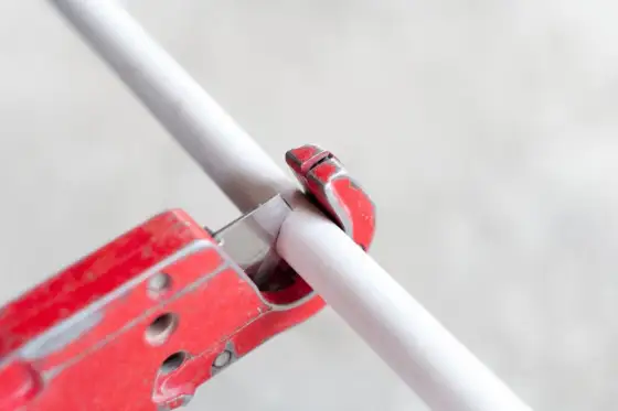 Cut PVC Pipe Perfectly - Your Guide to Clean Joints